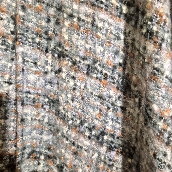 Max Edition Plaid Poncho with Fringe - Picture 4 of 5